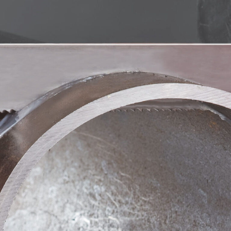 Consulte la tabla de corte para sierra cinta bi-metal