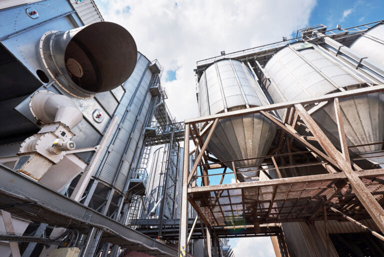 Disminución en la Actividad Industrial de México en Diciembre, según INEGI